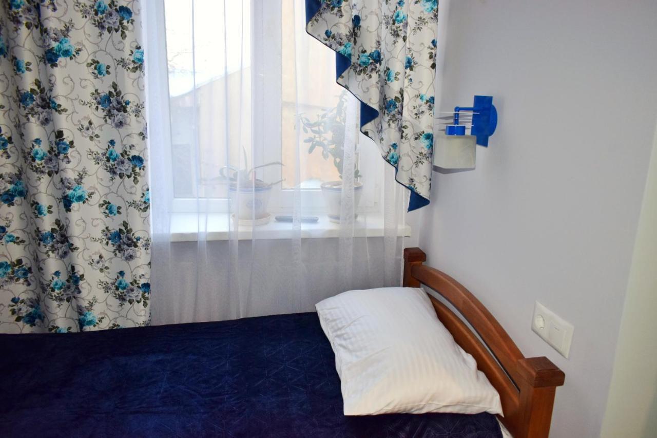Apartments Provence Чернивци Екстериор снимка